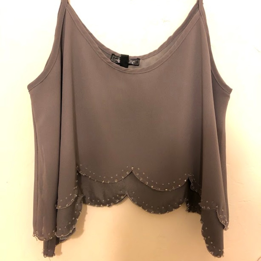 Crop scalloped tank